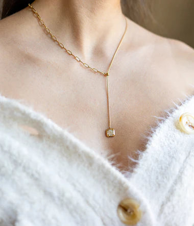 Collier cravate Zag Envoûtant