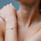 Bracelet en plaqué or et zirconium serti griffe 745-441