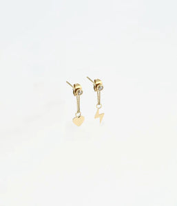 Boucles d'oreilles ZAG asymétriques en acier doré