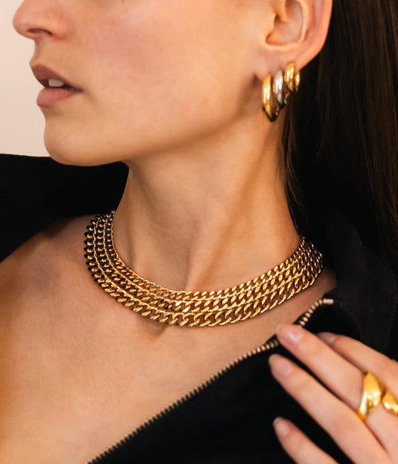 Collier ZAG Nefertiti en acier doré