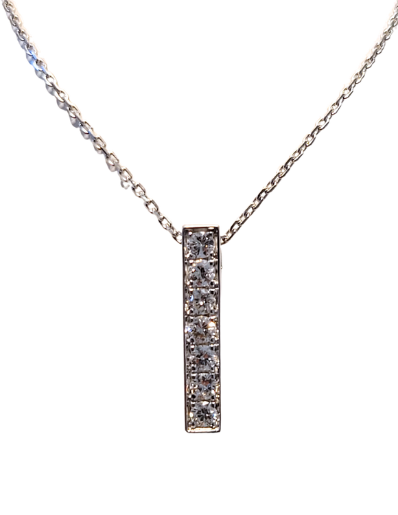 Pendentif en or blanc 18ct et 7 diamants 943-141