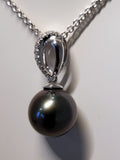 Pendentif en or blanc 18ct avec perle de Tahiti 367-36
