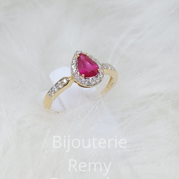Bague en or jaune 18 ct Rubis et diamants 317-93