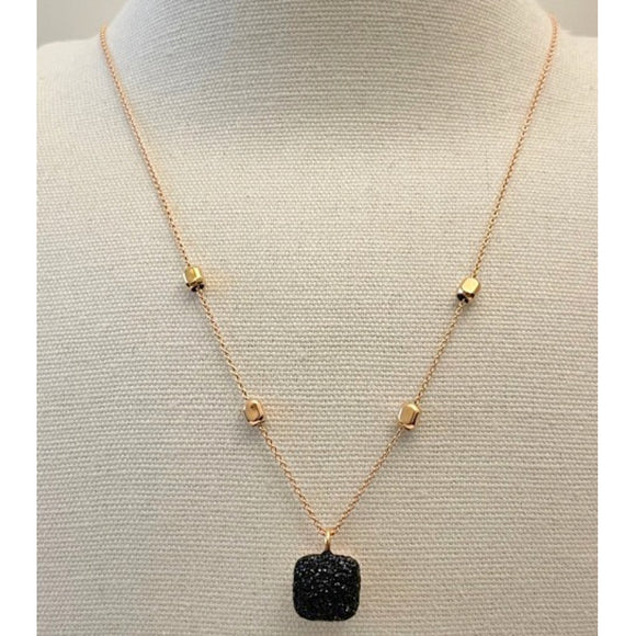 Collier WPLVE2105